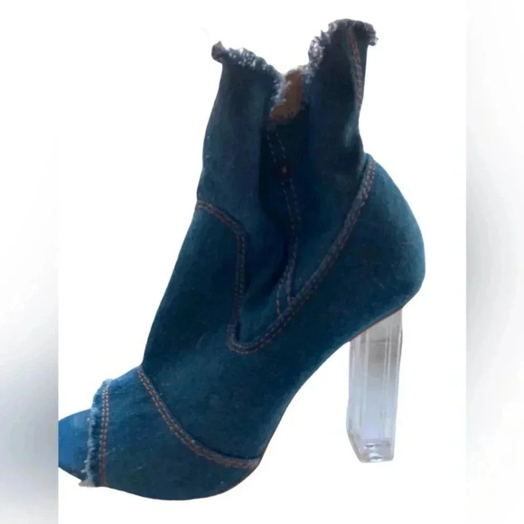 Denim frayed side zip day 2 nite stylish trend transparent stack heel boot 8.5/9 - Picture 1 of 6